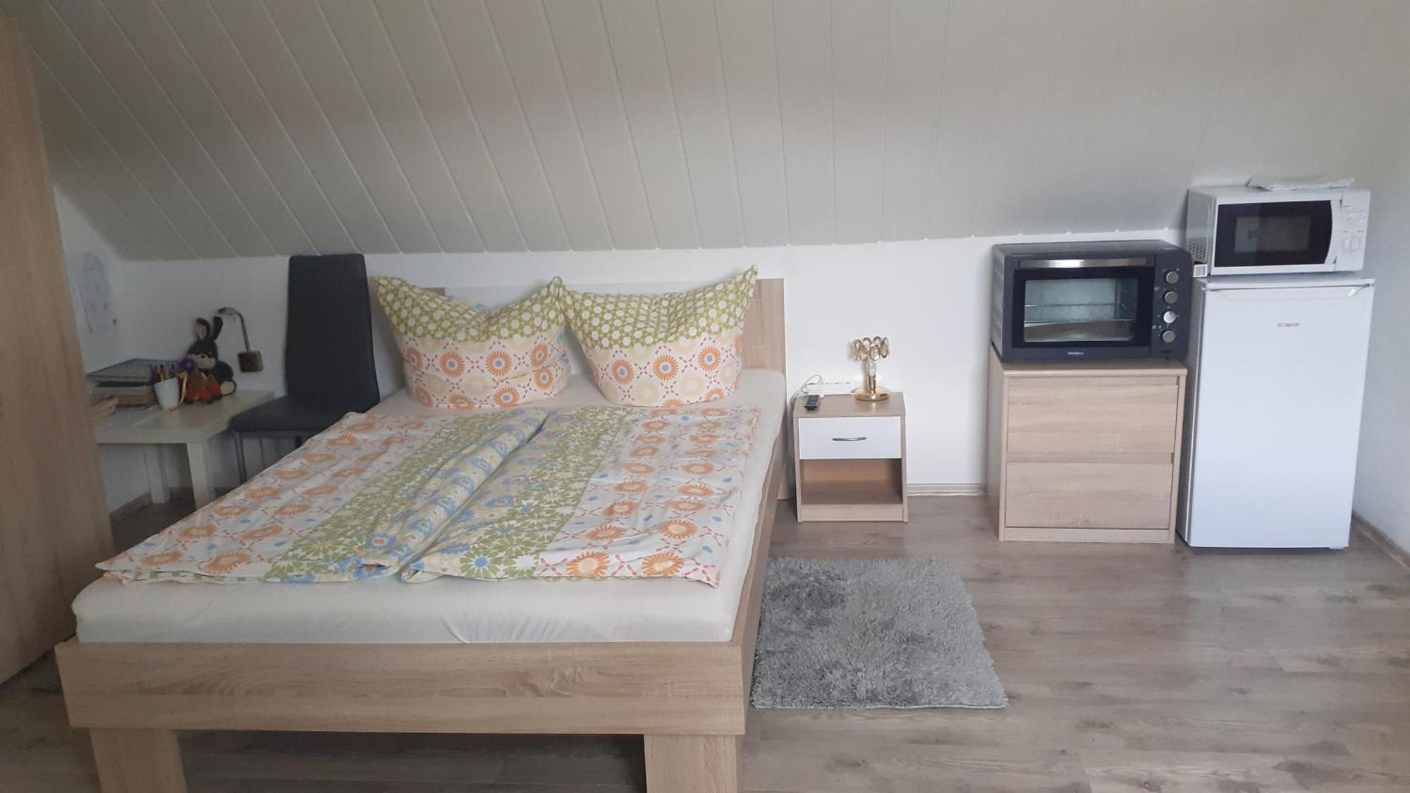 Privatzimmer Burgau Exterior foto