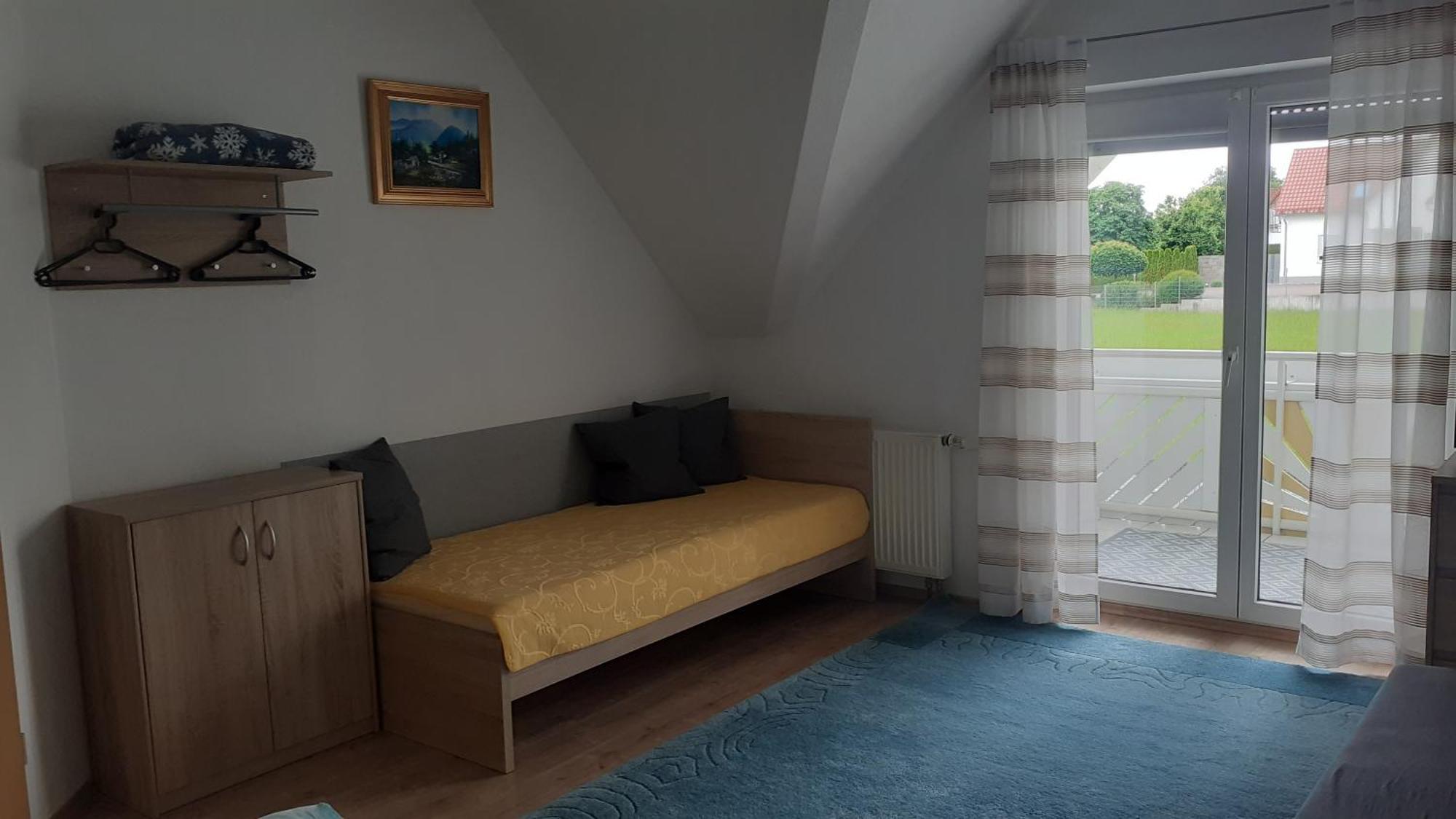 Privatzimmer Burgau Exterior foto